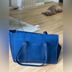 Signature Wild One Dog Carrying Case